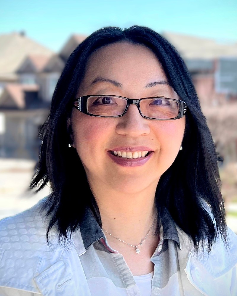Ivy YuXia Liu Headshot